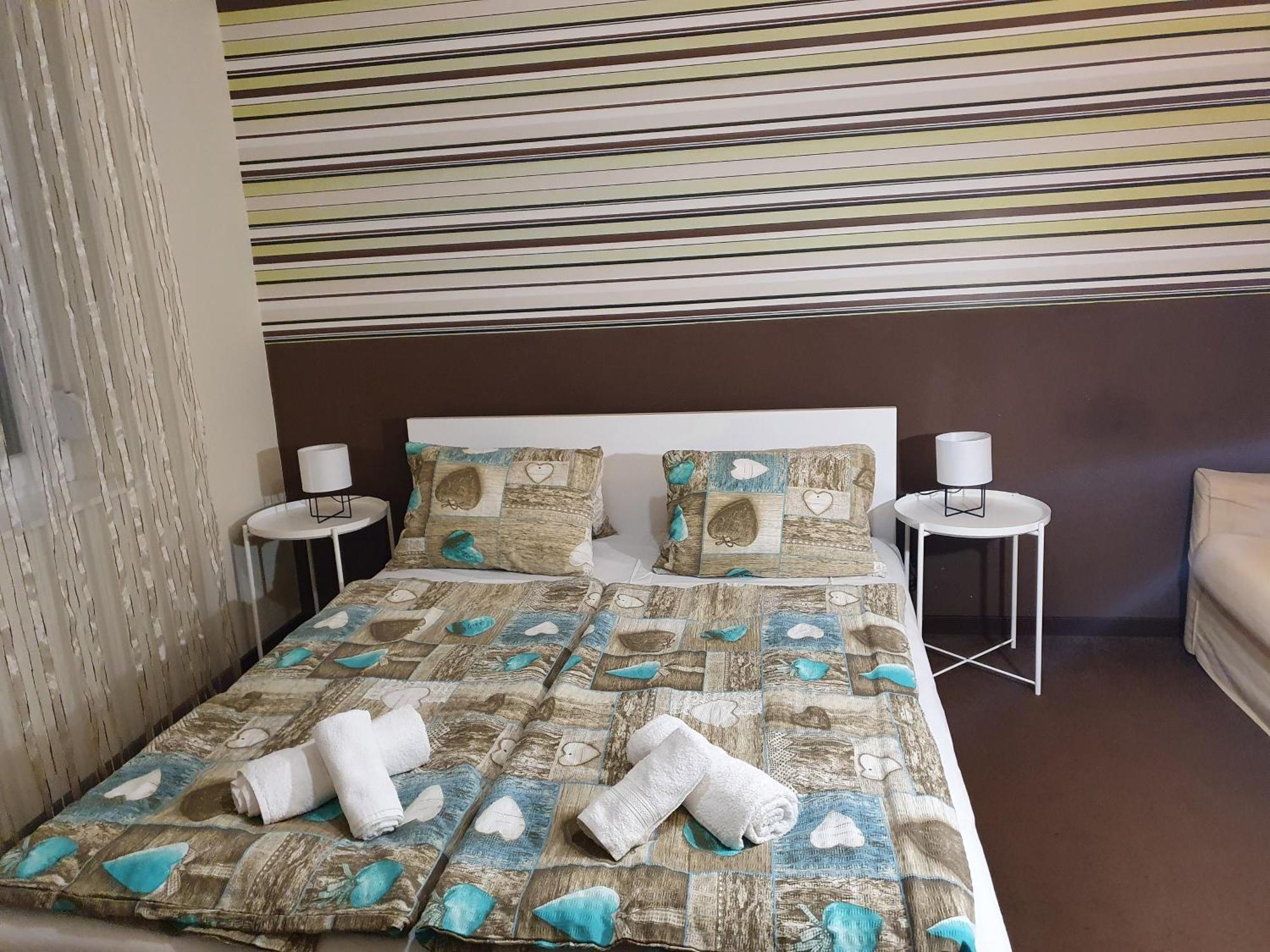 Doris Apartments Siófok Zewnętrze zdjęcie